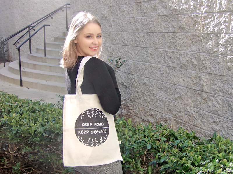 Daylight Illustrations "Keep going, Keep growing" tote bag